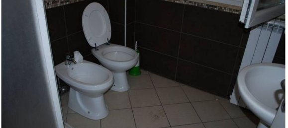 3 rooms Apartment in Scansano, Italy No. 191508 5