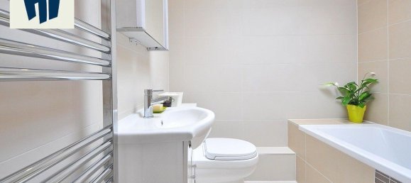 6 bedrooms Apartment in Ravenna, Italy No. 338874 9