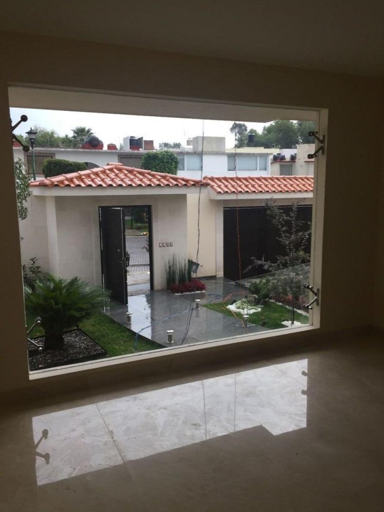 4 bedrooms House in Mexico No. 208067