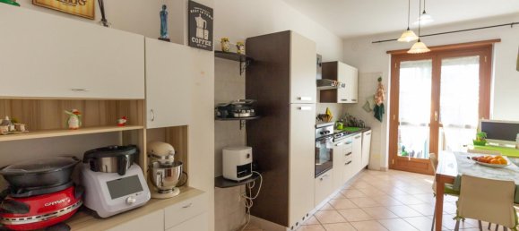 3 rooms Apartment in Bosconero, Italy No. 18409 16