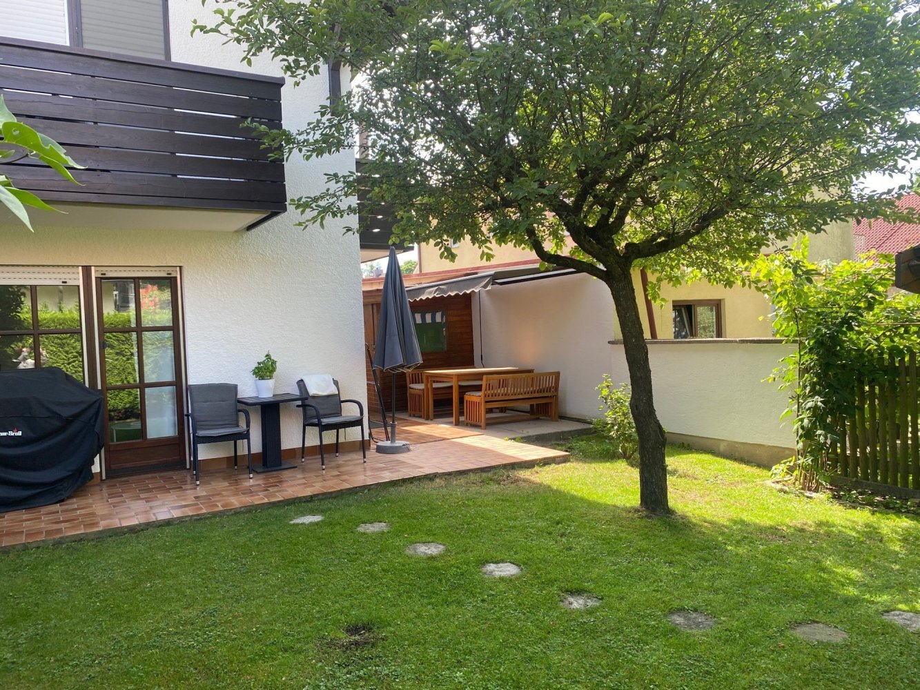 Дуплекс с 2 комнатами в Мюнхен, Германия № 136863