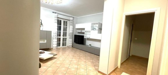 6 rooms Duplex in Vinovo, Italy No. 209833 4