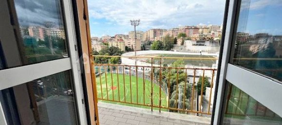 2 bedrooms Apartment in Genoa, Italy No. 371130 17