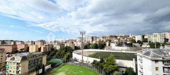 2 bedrooms Apartment in Genoa, Italy No. 371130 2