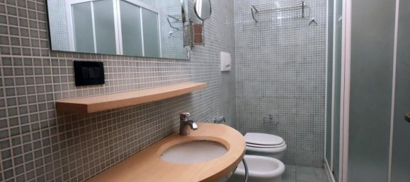 3 rooms Apartment in Padua, Italy No. 212669 10