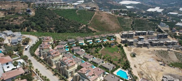 Penthouse 3+1 in Kargicak, Turkey No. 34275 11