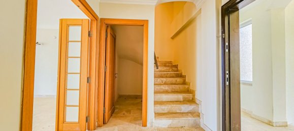 Penthouse 3+1 in Kargicak, Turkey No. 34275 17