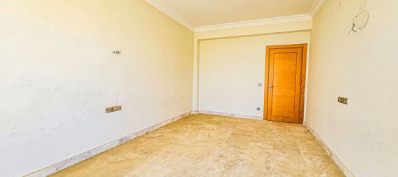 Penthouse 3+1 in Kargicak, Turkey No. 34275 20