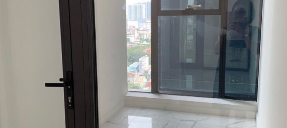 2 rooms Office in District 7, Vietnam No. 16935 3