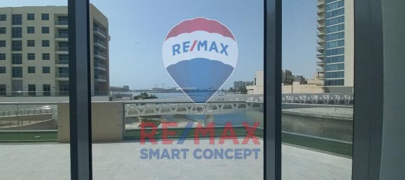 Magasin à Al Raha Beach, UAE 119.5m² No. 40514 3