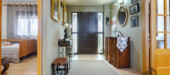 5 bedrooms House in Guadalajara, Spain No. 134416 8