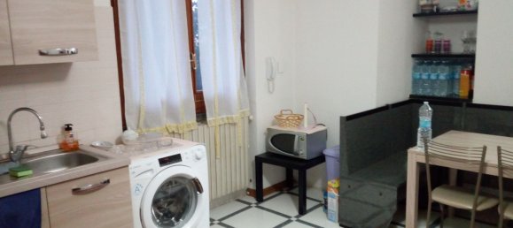 4 chambres Appartement à Limbiate, Italy No. 334598 5