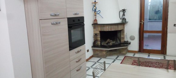4 chambres Appartement à Limbiate, Italy No. 334598 8