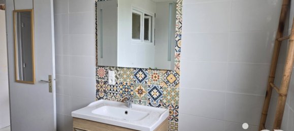 5 bedrooms House in Elliant, France No. 279087 13