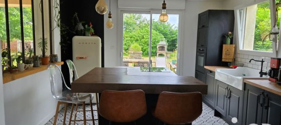 5 bedrooms House in Elliant, France No. 279087 2