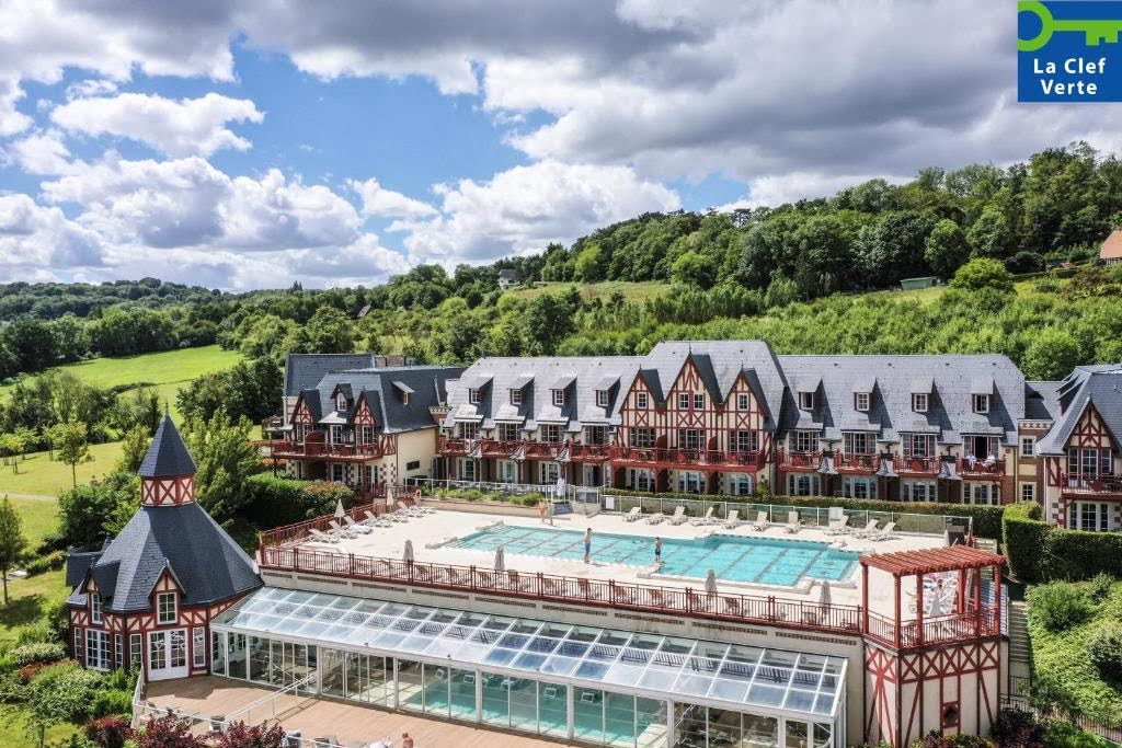 1 bedroom Apartment in Houlgate, France No. 295360