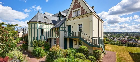 1 bedroom Apartment in Houlgate, France No. 295360 5