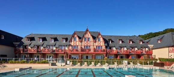 1 bedroom Apartment in Houlgate, France No. 295360 2