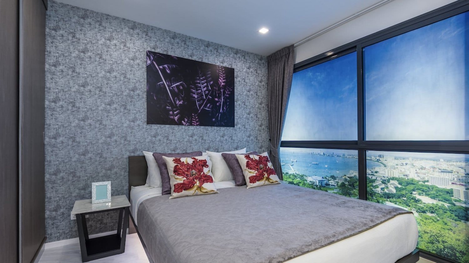 2 bedrooms Condo in Knightsbridge Central Pattaya, Thailand No. 28523