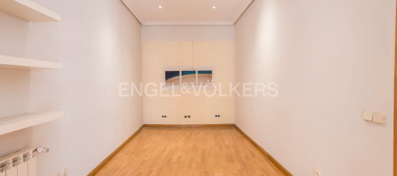 2 chambres Appartement à Madrid, Spain No. 135669 10