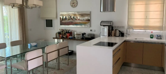 Villa de 5 dormitorios en Limassol, Cyprus No. 20480 4