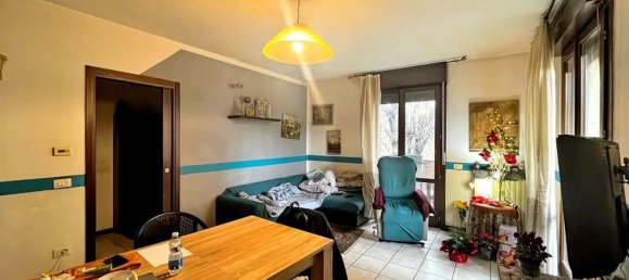 3 bedrooms Apartment in San Prospero, Italy No. 327799 10