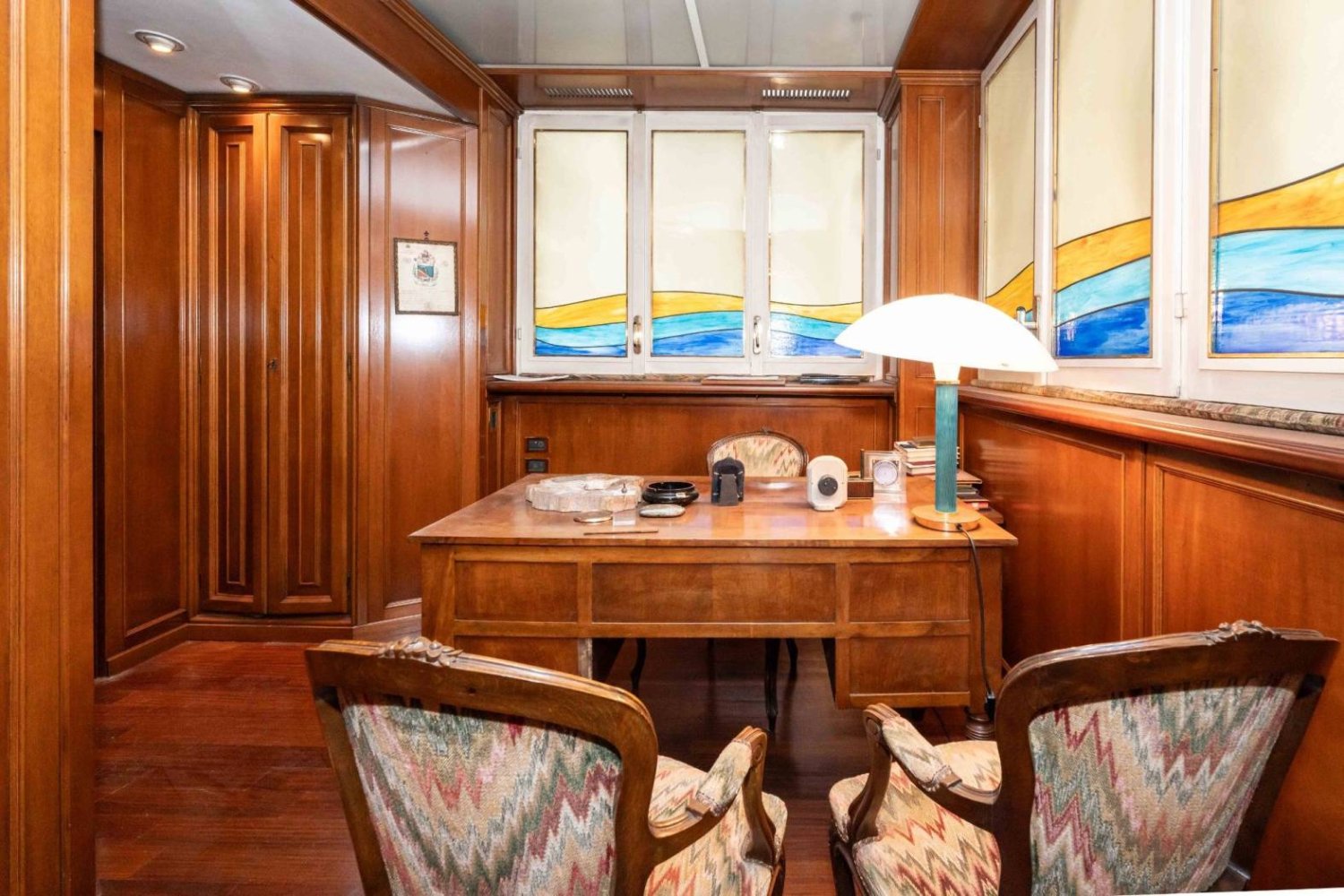 2-salle Bureau à Milan, Italy No. 360264