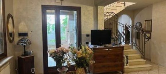 2 Schlafzimmer Wohnung in Poggio Rusco, Italy, Nr. 359458 7