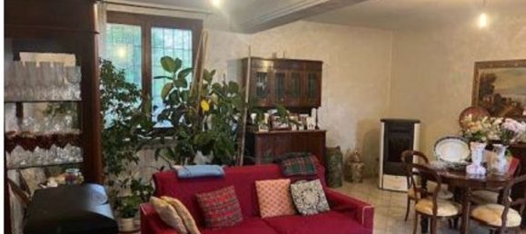 2 Schlafzimmer Wohnung in Poggio Rusco, Italy, Nr. 359458 9