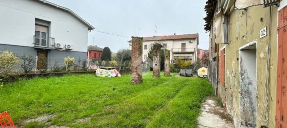 4غرفة منزل في Fontevivo, Italy رقم 21059 3