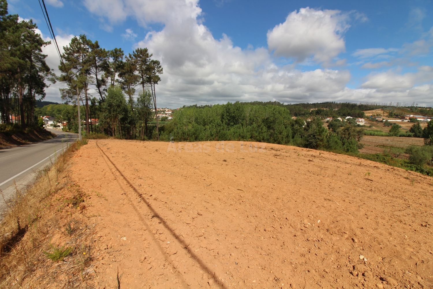 Земельный участок в Карангежейра, Португалия № 310492