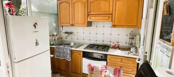 Дом с 5 комнатами в Виареджо, Италия № 27089 17