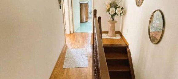 Дом с 5 комнатами в Виареджо, Италия № 27089 21