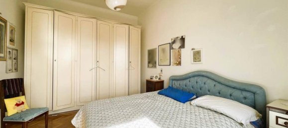 Дом с 5 комнатами в Виареджо, Италия № 27089 22