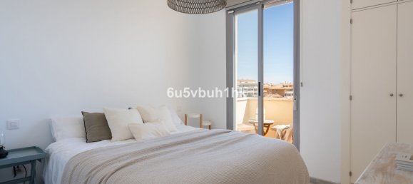 5 bedrooms Townhouse in Fuengirola, Spain No. 283084 19