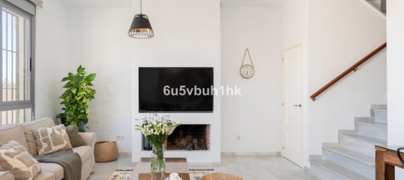 5 bedrooms Townhouse in Fuengirola, Spain No. 283084 7