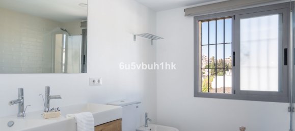 5 bedrooms Townhouse in Fuengirola, Spain No. 283084 14