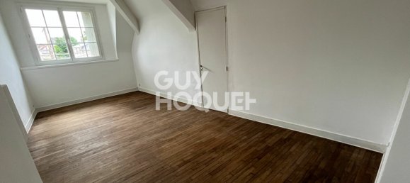 3 bedrooms House in Chateaudun, France No. 259438 8