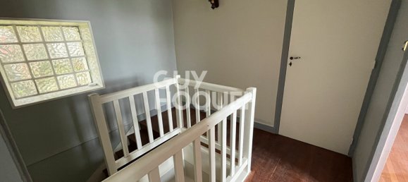 3 bedrooms House in Chateaudun, France No. 259438 10