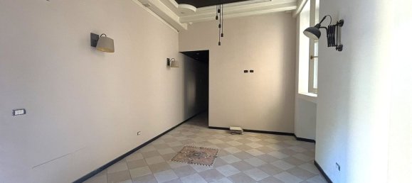 66m² Commercial property in Pavia, Italy No. 364864 9