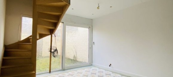 4 bedrooms House in Amiens, France No. 77400 9