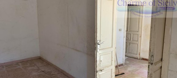 16-Zimmer Haus in Modica, Italy, Nr. 232007 5