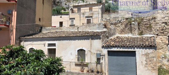16-Zimmer Haus in Modica, Italy, Nr. 232007 12
