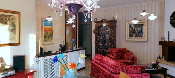 4-salle Maison à Vigodarzere, Italy No. 40298 10