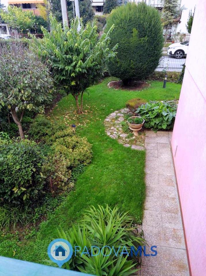 4-salle Maison à Vigodarzere, Italy No. 40298