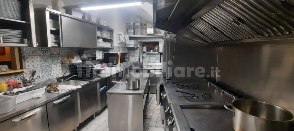 1 room Commercial property in Gaeta, Italy No. 264454 9