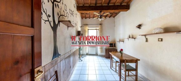 3 rooms Apartment in Pescia, Italy No. 264823 6