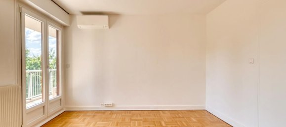 Apartamento de 3 dormitorios en Ecully, France No. 289264 2