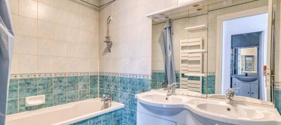 Apartamento de 3 dormitorios en Ecully, France No. 289264 16