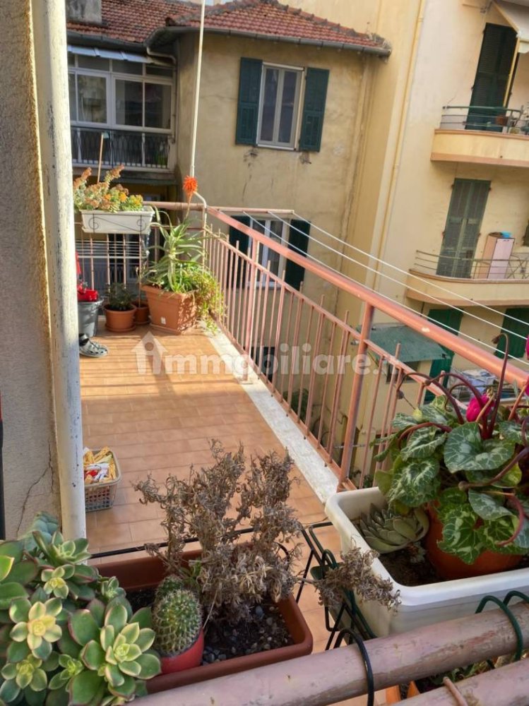 1 bedroom Apartment in Ventimiglia, Italy No. 250839